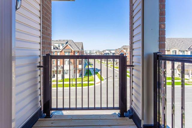 30 - 57 Cornell Centre Blvd, Townhouse with 3 bedrooms, 3 bathrooms and 2 parking in Markham ON | Image 15