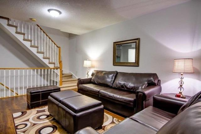 201 - 19 Rosebank Dr, Townhouse with 3 bedrooms, 3 bathrooms and 2 parking in Toronto ON | Image 7