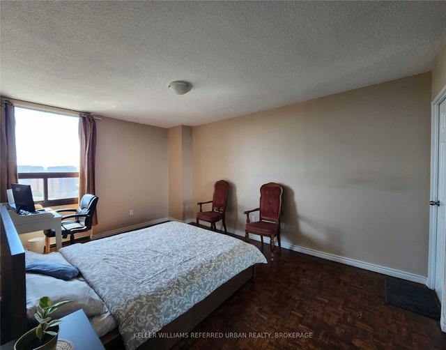 1812 - 50 Mississauga Valley Blvd, Condo with 3 bedrooms, 2 bathrooms and 2 parking in Mississauga ON | Image 4