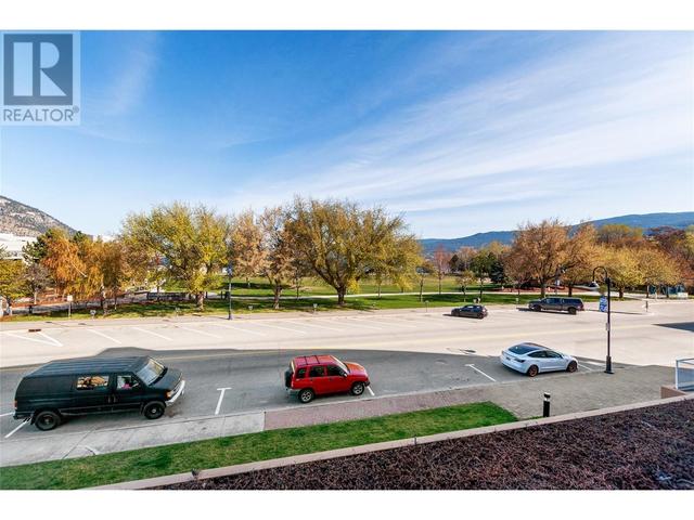 203 - 86 Lakeshore Drive, Condo with 2 bedrooms, 2 bathrooms and 2 parking in Penticton BC | Image 23