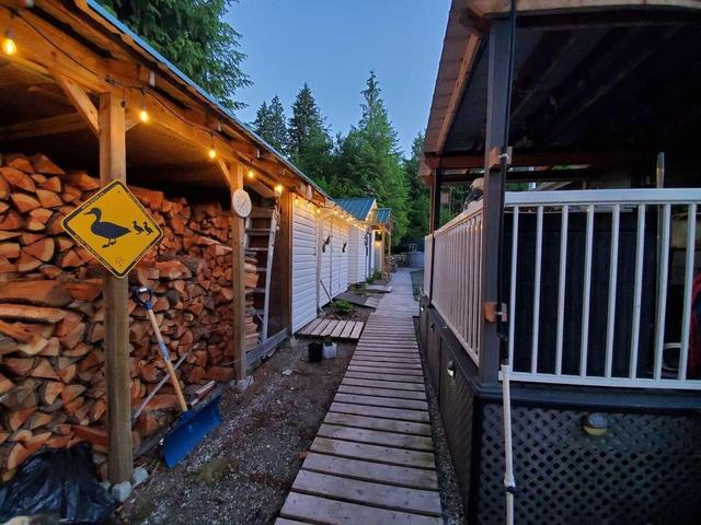 1601 Beech Road, House detached with 3 bedrooms, 2 bathrooms and 7 parking in Kootenay Boundary C BC | Image 10