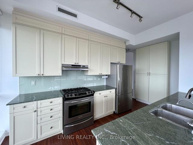 1907 - 30 Canterbury Pl, Condo with 2 bedrooms, 3 bathrooms and 2 parking in Toronto ON | Image 21
