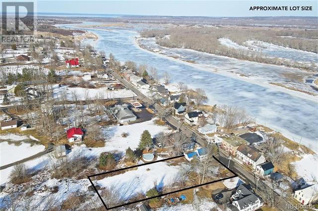 45 Front Street, House detached with 3 bedrooms, 2 bathrooms and null parking in Gagetown NB | Image 40