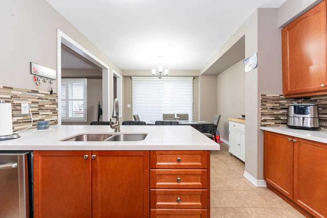 6 Aldersgate Dr, House detached with 4 bedrooms, 3 bathrooms and 4 parking in Brampton ON | Image 5