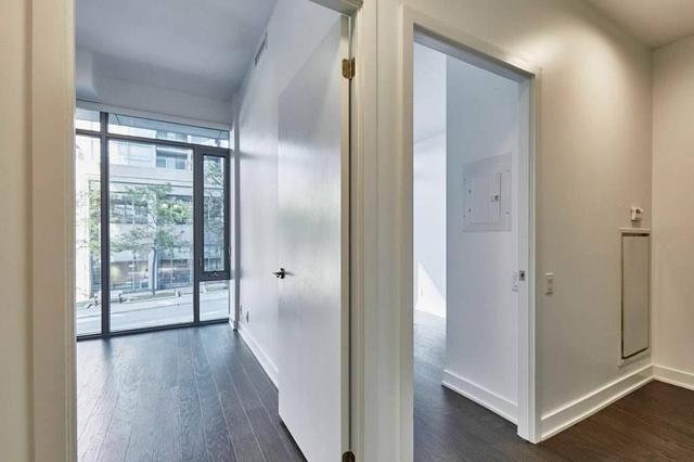 th101 - 1815 Yonge St, Townhouse with 2 bedrooms, 2 bathrooms and 1 parking in Toronto ON | Image 13