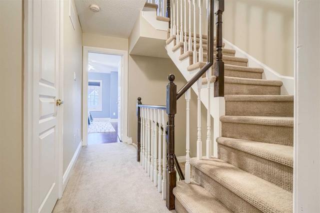 6 Granite Crt, House attached with 3 bedrooms, 4 bathrooms and 2 parking in Toronto ON | Image 14