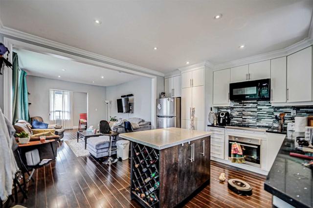 1309&11 Dupont St, House semidetached with 6 bedrooms, 5 bathrooms and 2 parking in Toronto ON | Image 18
