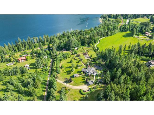 6890 Harrop Procter Road, House detached with 3 bedrooms, 3 bathrooms and 8 parking in Central Kootenay E BC | Image 59