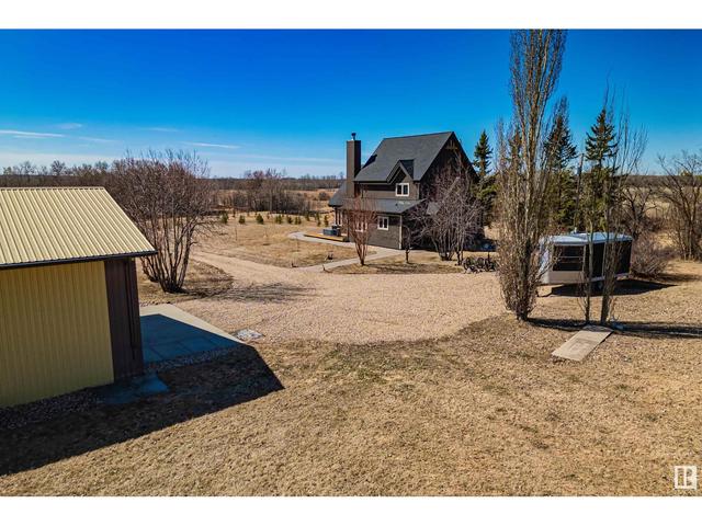 20036 Township Road 414, House detached with 3 bedrooms, 2 bathrooms and null parking in Stettler County No. 6 AB | Image 33