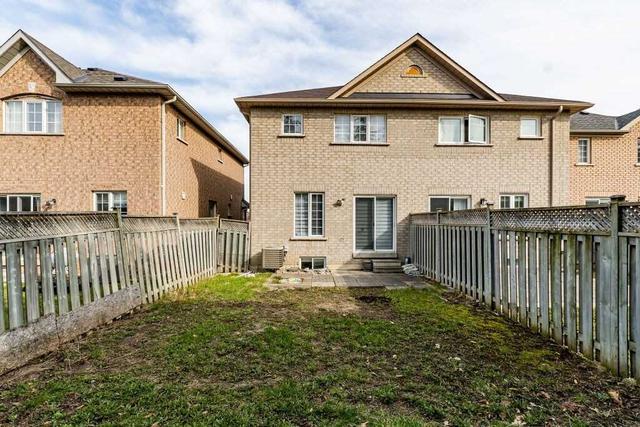 66 Summerdale Cres, House semidetached with 3 bedrooms, 4 bathrooms and 4 parking in Brampton ON | Image 25