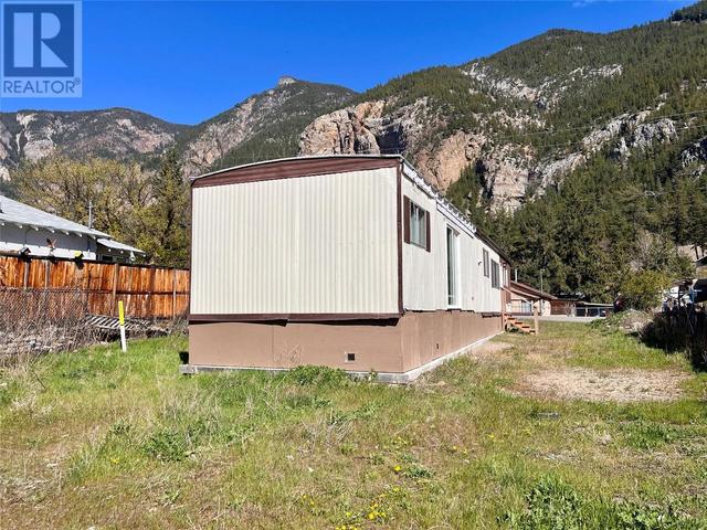 916 Cawston Avenue, House other with 2 bedrooms, 1 bathrooms and null parking in Okanagan Similkameen G BC | Image 21