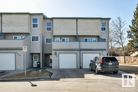 16920 109 St Nw, House attached with 3 bedrooms, 1 bathrooms and 3 parking in Edmonton AB | Card Image