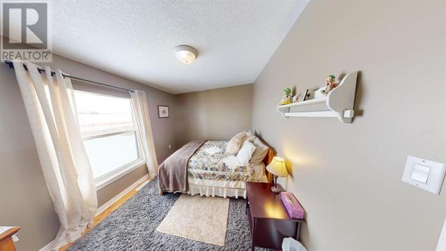 401 9 Avenue, House other with 3 bedrooms, 1 bathrooms and 6 parking in Bassano AB | Image 20