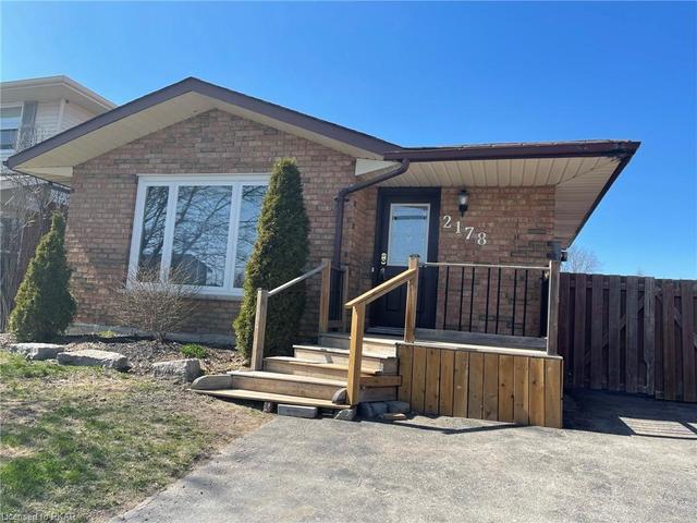 2178 Lynhaven Road, House detached with 4 bedrooms, 2 bathrooms and 2 parking in Peterborough ON | Image 2