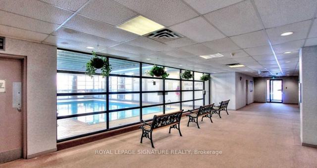 1206 - 330 Mccowan Rd, Condo with 2 bedrooms, 2 bathrooms and 1 parking in Toronto ON | Image 22