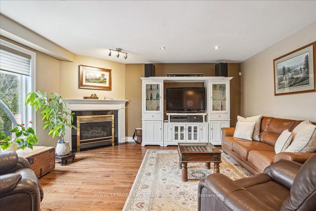 4130 Vermont Cres, House detached with 4 bedrooms, 4 bathrooms and 5 parking in Burlington ON | Image 7