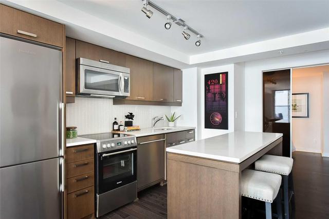 914 - 295 Adelaide St W, Condo with 2 bedrooms, 2 bathrooms and 1 parking in Toronto ON | Image 8