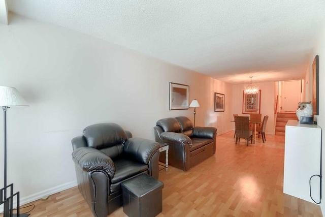 1781 Bonnymede Dr, House semidetached with 3 bedrooms, 2 bathrooms and 3 parking in Mississauga ON | Image 37