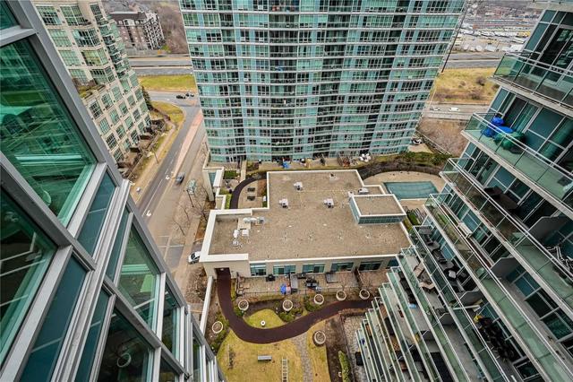 1813 - 155 Legion Rd N, Condo with 2 bedrooms, 2 bathrooms and 1 parking in Toronto ON | Image 16