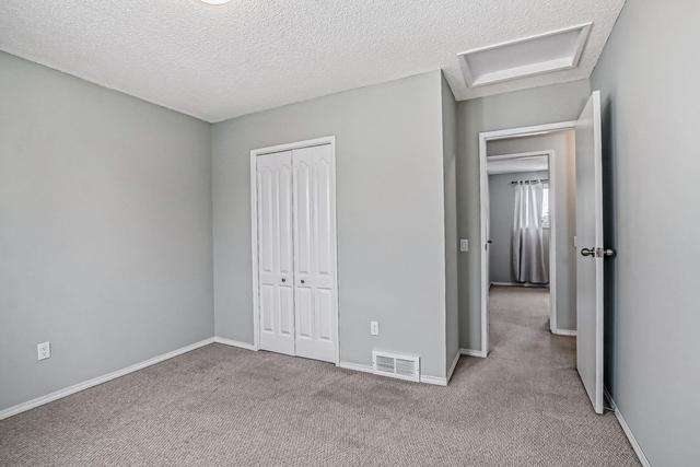 192 Penbrooke Close Se, House detached with 5 bedrooms, 2 bathrooms and 3 parking in Calgary AB | Image 24