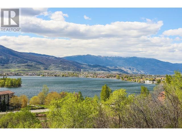 4004 39th Street, House detached with 2 bedrooms, 2 bathrooms and 3 parking in Okanagan Similkameen A BC | Image 69