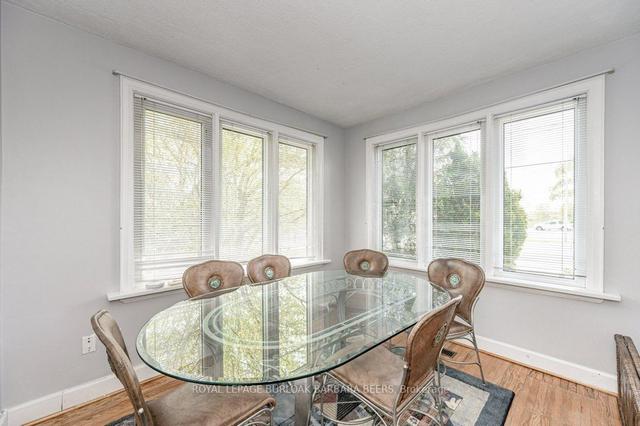 upper - 1045 Waterdown Rd, House detached with 2 bedrooms, 1 bathrooms and 7 parking in Burlington ON | Image 20