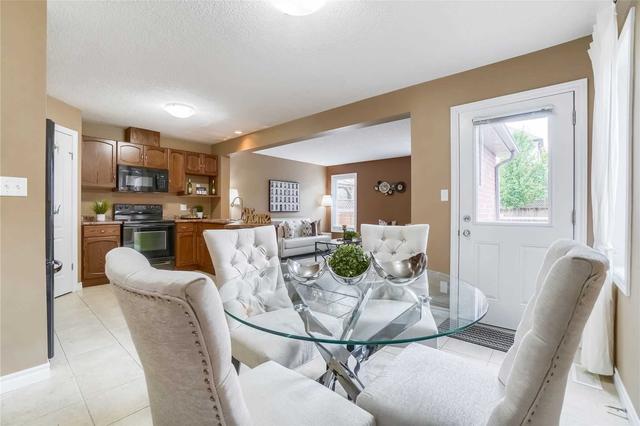 44 Acker St, House semidetached with 3 bedrooms, 2 bathrooms and 2 parking in Guelph ON | Image 4