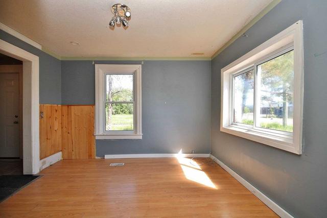 526 Camden Rd N, House detached with 5 bedrooms, 2 bathrooms and 3 parking in Greater Napanee ON | Image 37