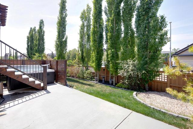 274 Rockborough Green Nw, House detached with 4 bedrooms, 3 bathrooms and 5 parking in Calgary AB | Image 18