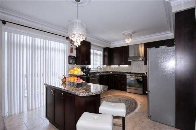 106 Allison Ann Way, House detached with 4 bedrooms, 4 bathrooms and 6 parking in Vaughan ON | Image 7