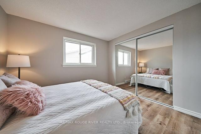 132 - 120 Nonquon Rd, Townhouse with 3 bedrooms, 1 bathrooms and 1 parking in Oshawa ON | Image 19