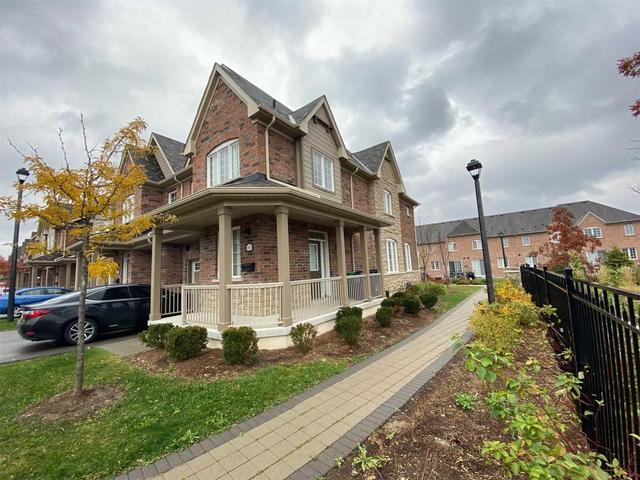 60 Utopia Way, Townhouse with 3 bedrooms, 4 bathrooms and 2 parking in Brampton ON | Image 2