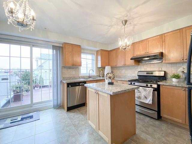 2500 Bur Oak Ave, House attached with 3 bedrooms, 3 bathrooms and 4 parking in Markham ON | Image 13