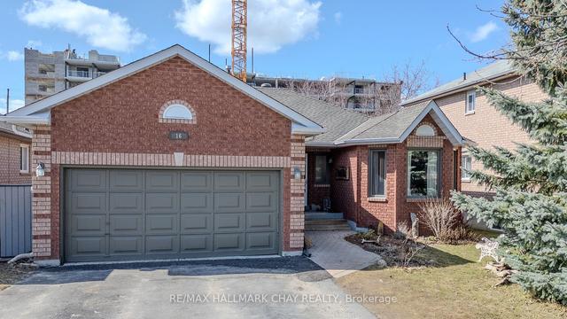 16 Warner Rd, House detached with 3 bedrooms, 3 bathrooms and 4 parking in Barrie ON | Image 1