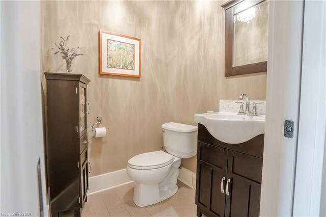 33 Cherry St, House detached with 3 bedrooms, 4 bathrooms and 5 parking in St. Catharines ON | Image 39