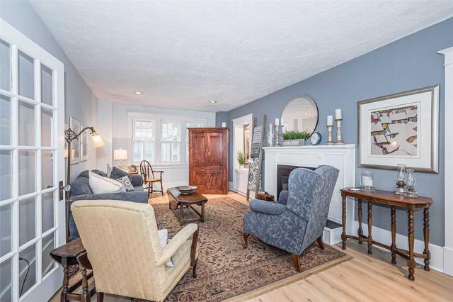 30 Barber Ave, House detached with 4 bedrooms, 3 bathrooms and 5 parking in Guelph ON | Image 36