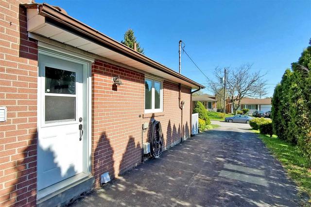 18 Friar Tuck Rd, House semidetached with 3 bedrooms, 2 bathrooms and 4 parking in Markham ON | Image 28