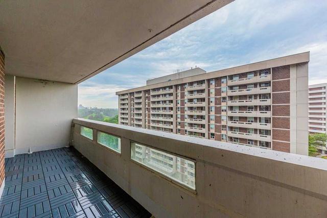 1004 - 50 Inverlochy Blvd, Condo with 3 bedrooms, 2 bathrooms and 1 parking in Markham ON | Image 13