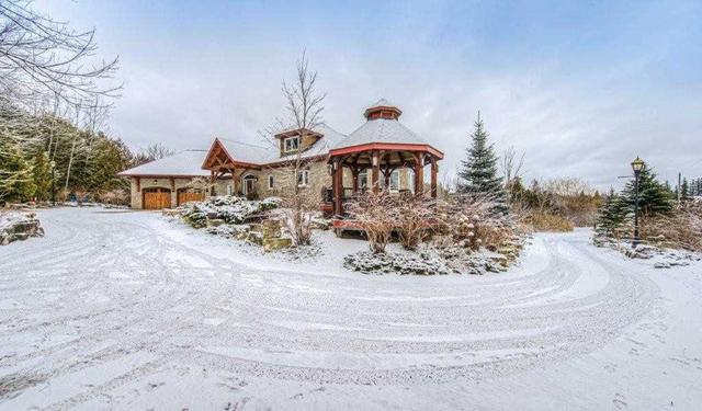 7392 Wellington Road 11, House detached with 3 bedrooms, 4 bathrooms and 8 parking in Mapleton ON | Image 35