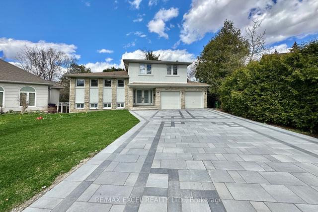15 Rubicon Crt, House detached with 4 bedrooms, 5 bathrooms and 8 parking in Toronto ON | Image 12