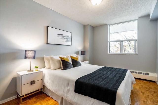 102 - 1071 Woodbine Ave, Condo with 2 bedrooms, 1 bathrooms and 1 parking in Toronto ON | Image 7