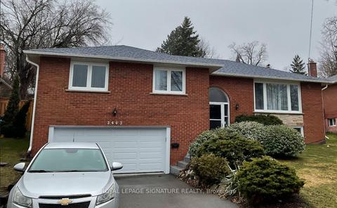 3463 Credit Heights Dr, Mississauga, ON, L5C2M2 | Card Image