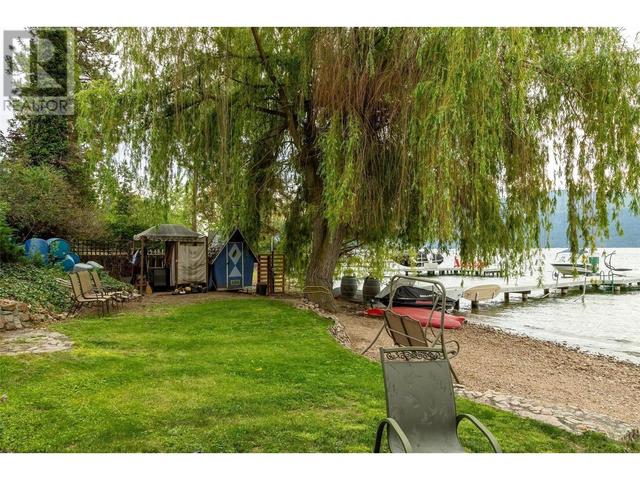 17130 Coral Beach Road, House detached with 3 bedrooms, 2 bathrooms and 3 parking in Lake Country BC | Image 40