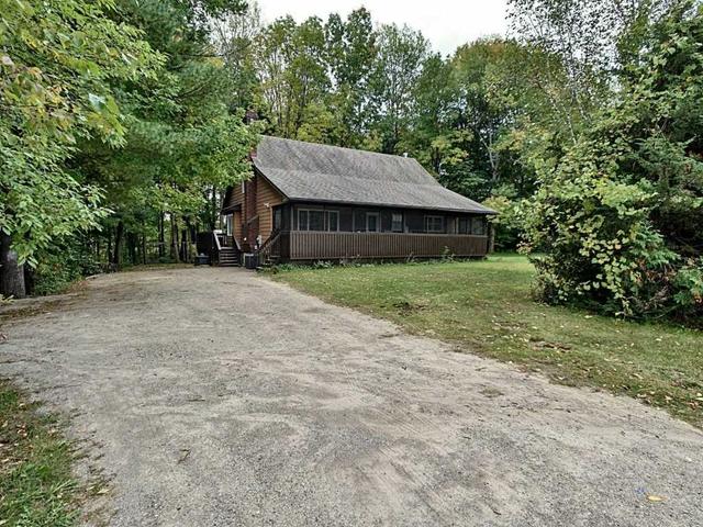 83 Mount St. Louis Rd W, House detached with 3 bedrooms, 2 bathrooms and 6 parking in Oro Medonte ON | Image 12