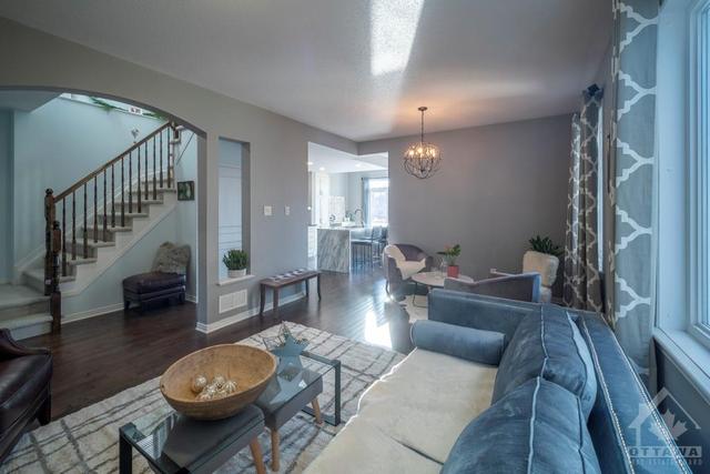 296 Harthill Way, House detached with 4 bedrooms, 4 bathrooms and 3 parking in Ottawa ON | Image 7