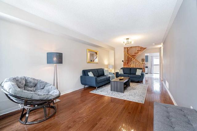 23 Vessel Cres, House detached with 3 bedrooms, 3 bathrooms and 3 parking in Toronto ON | Image 33