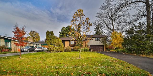 56 Somerdale Sq, House detached with 3 bedrooms, 3 bathrooms and 4 parking in Toronto ON | Image 1