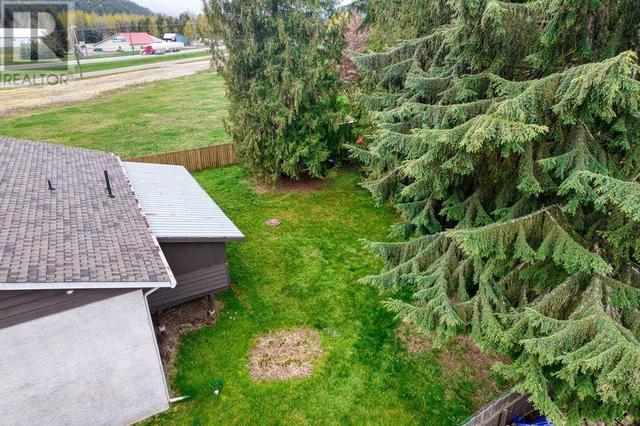 1414 Green Road N, House detached with 3 bedrooms, 1 bathrooms and 6 parking in Sicamous BC | Image 38