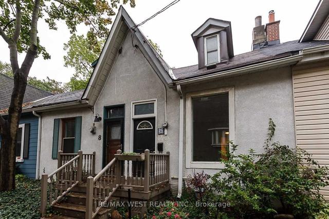 6 Trenton Terr, House attached with 2 bedrooms, 1 bathrooms and 0 parking in Toronto ON | Image 12