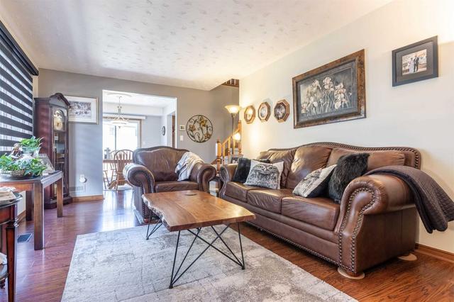 6566 Kuhn Cres, House semidetached with 3 bedrooms, 2 bathrooms and 4 parking in Niagara Falls ON | Image 27